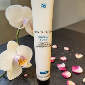 SkinCeuticals Epidermal Repair Cream - Cream and Blue 40 ml